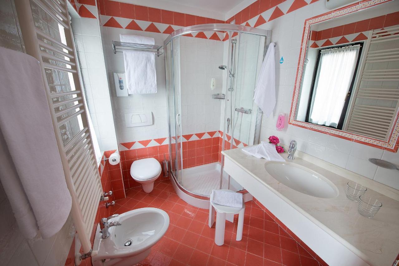 Hotel Cristallo Peio Bilik gambar