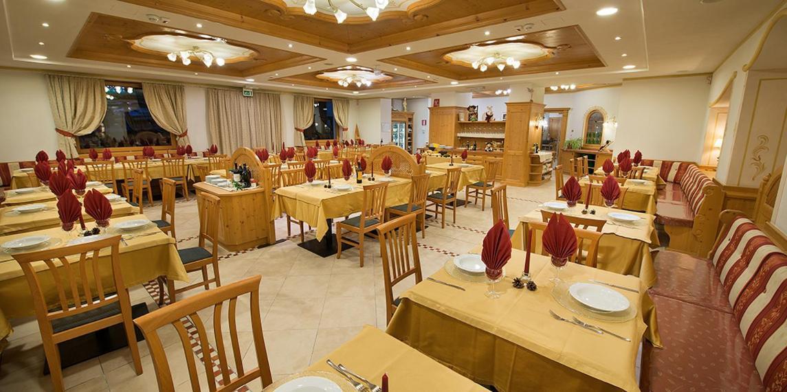 Hotel Cristallo Peio Luaran gambar